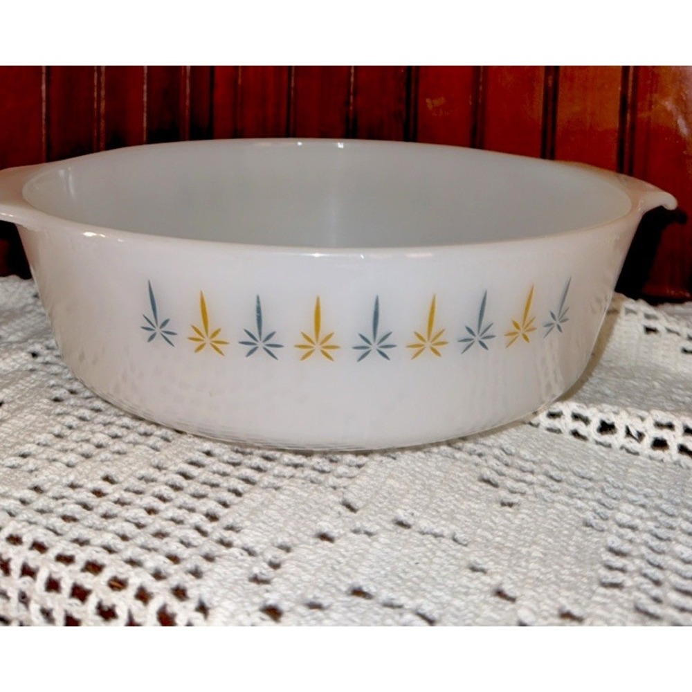 Vintage Pyrex Serving Bowl Blue Orange Starburst Pattern 11 Inch Milk Glass